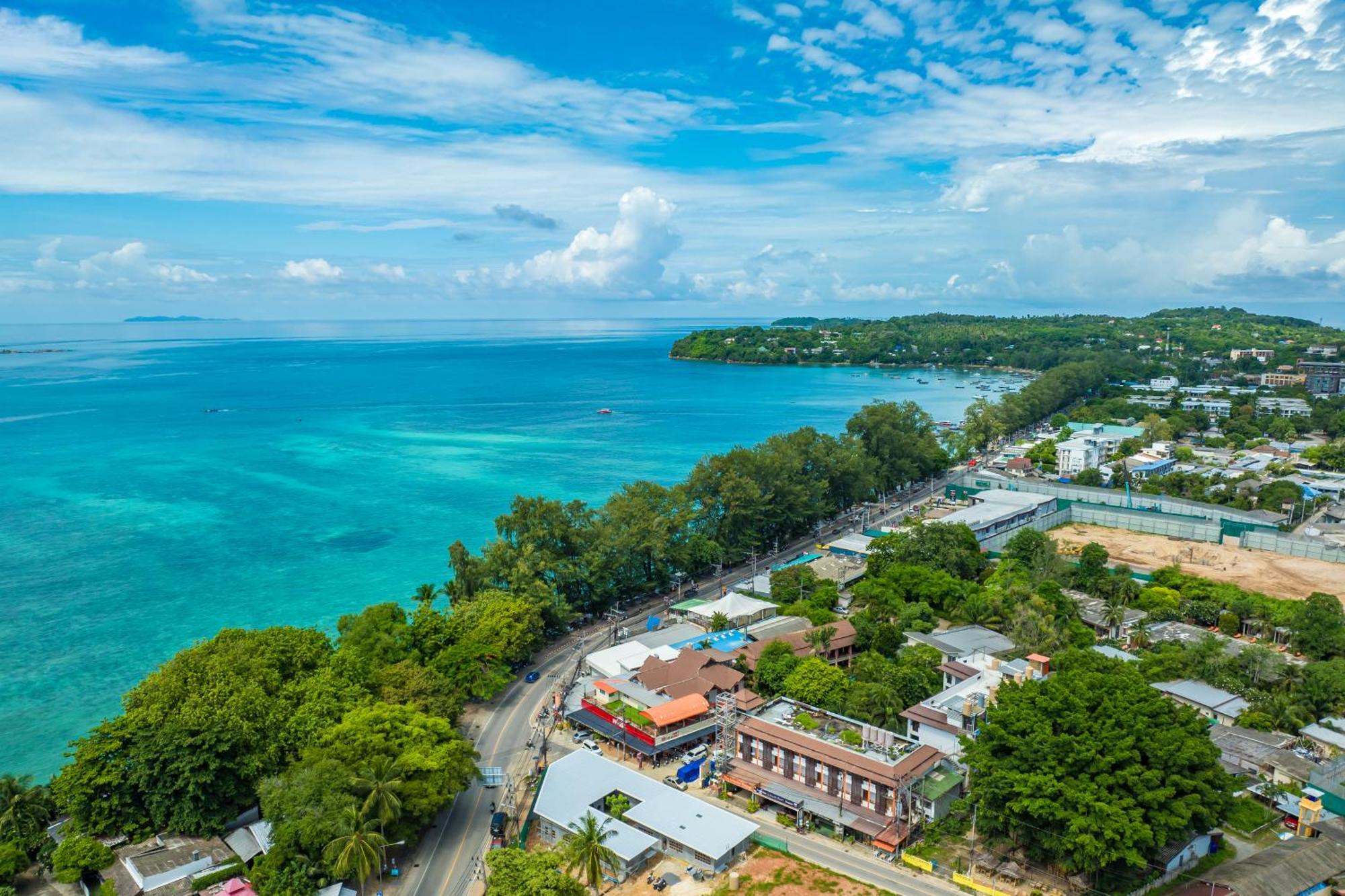 Phuket Meet Holiday Hotel 普吉岛相遇花园度假酒店 Rawai Luaran gambar