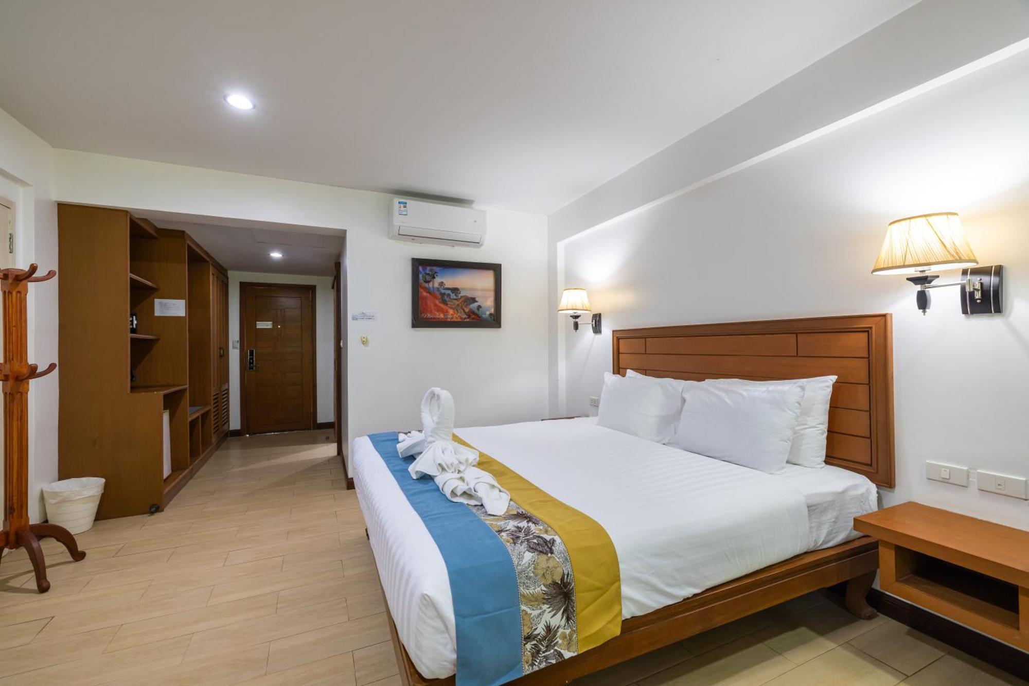 Phuket Meet Holiday Hotel 普吉岛相遇花园度假酒店 Rawai Luaran gambar
