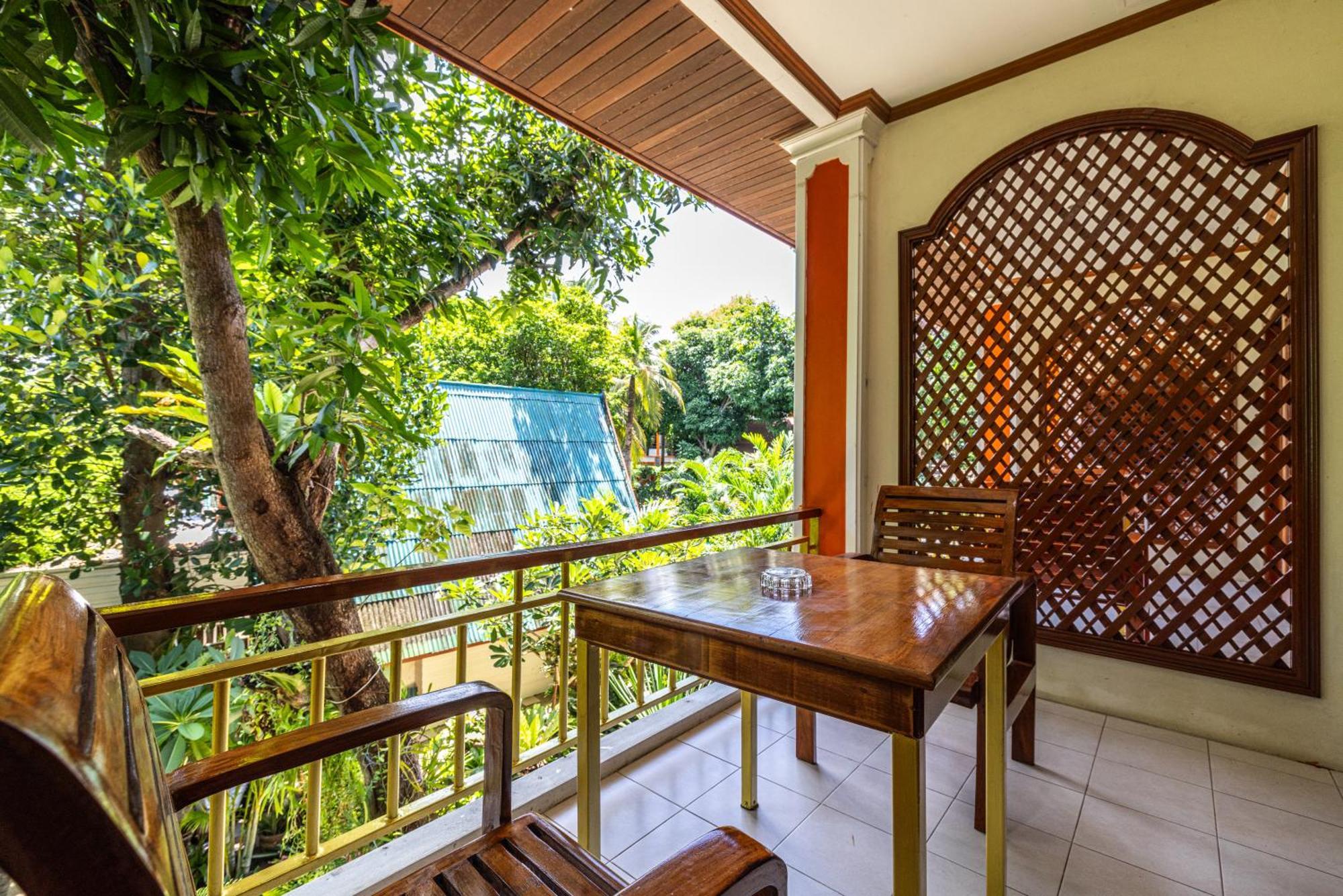 Phuket Meet Holiday Hotel 普吉岛相遇花园度假酒店 Rawai Luaran gambar