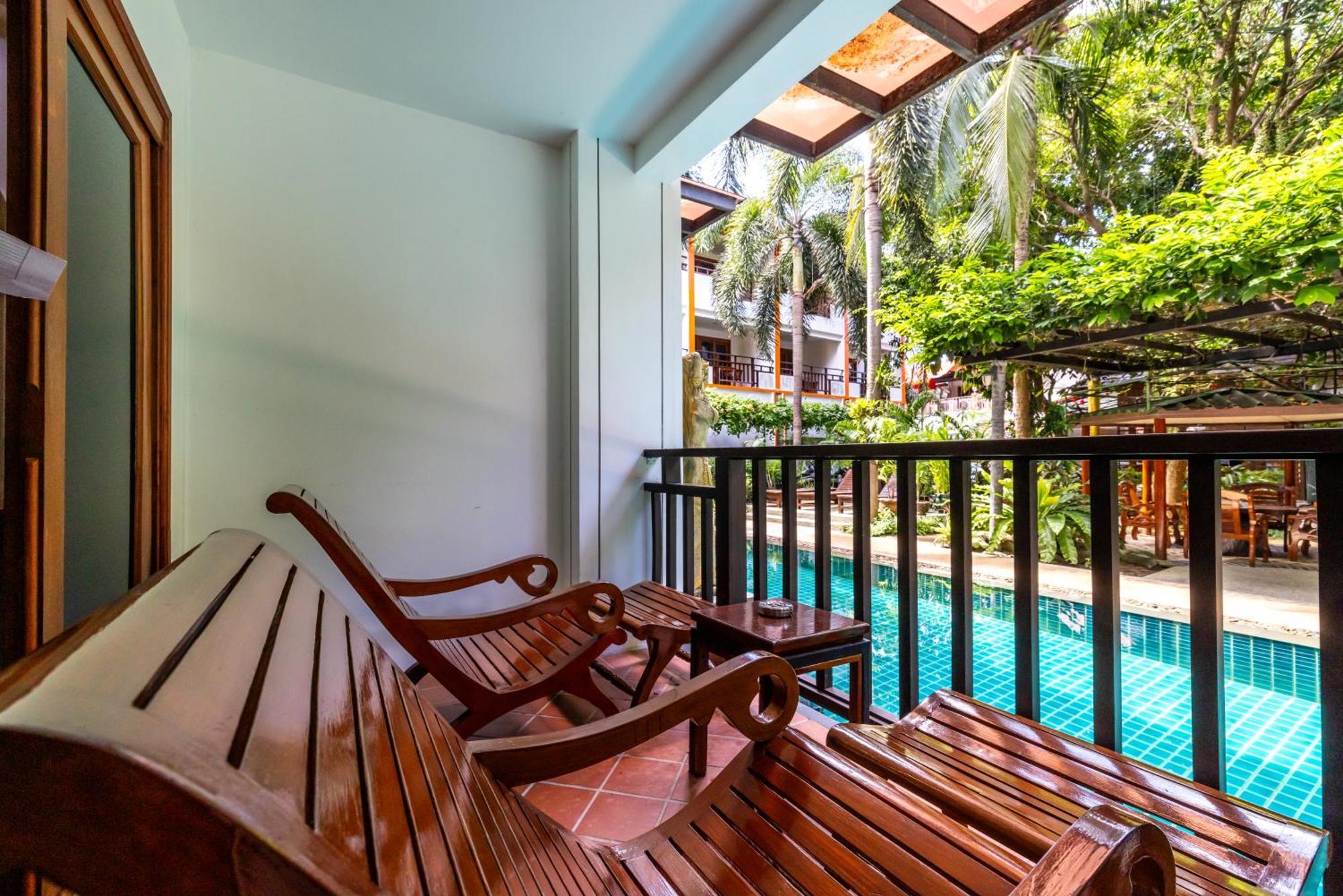 Phuket Meet Holiday Hotel 普吉岛相遇花园度假酒店 Rawai Luaran gambar